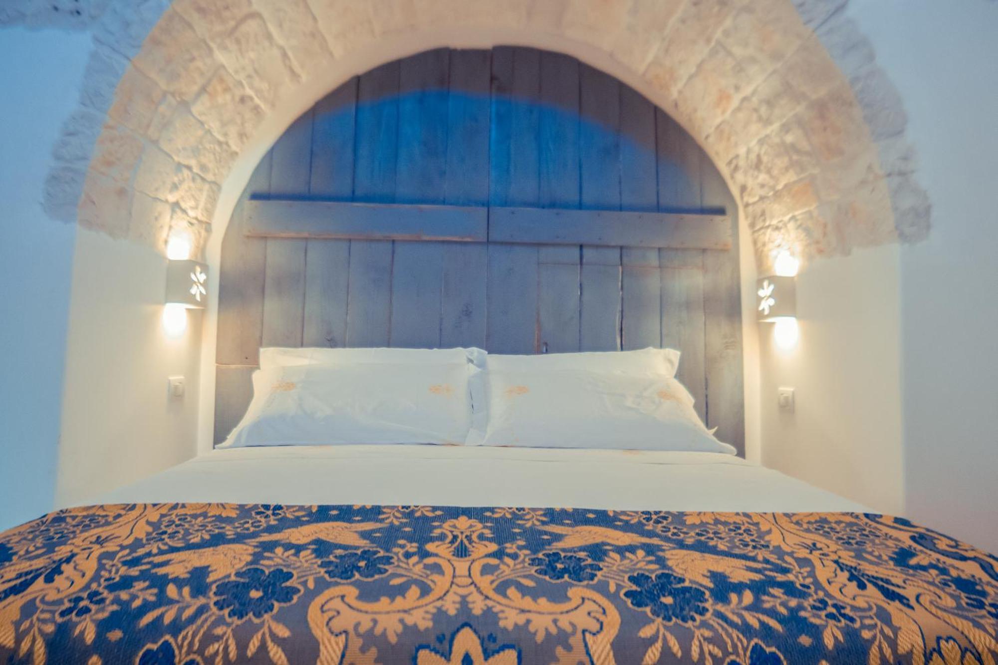 Villa Navolte Trulli E Quiete Con Piscina Locorotondo Exterior foto