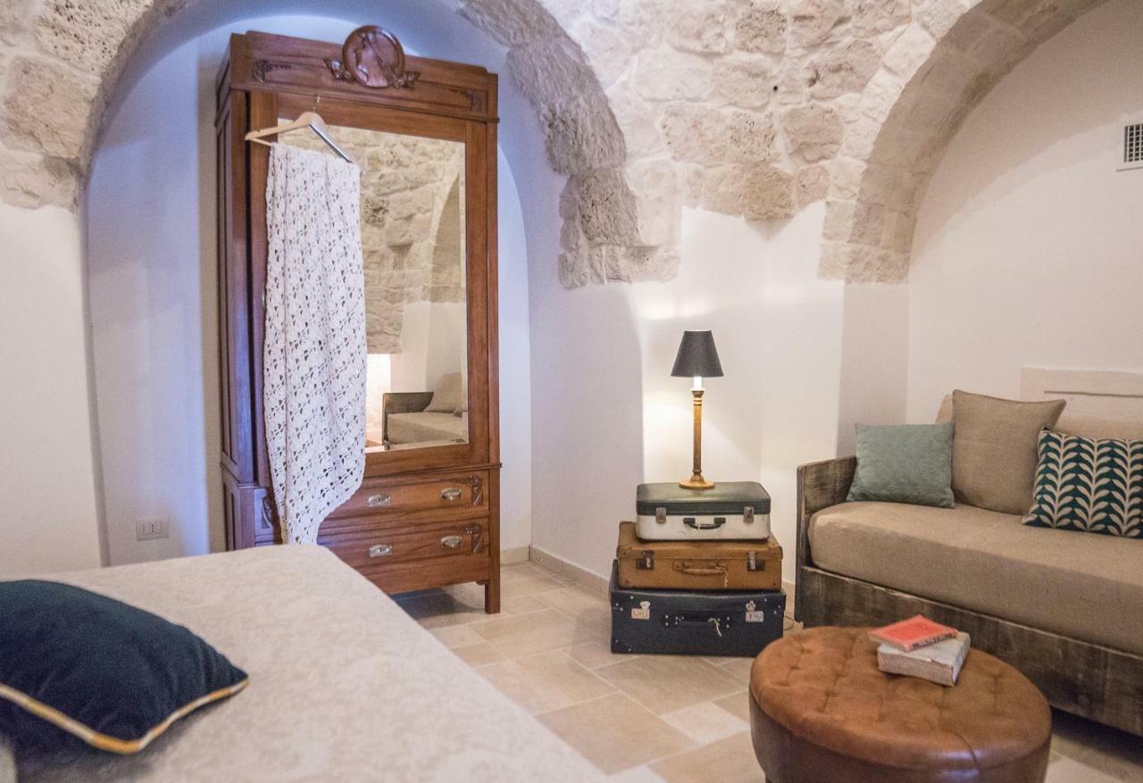 Villa Navolte Trulli E Quiete Con Piscina Locorotondo Exterior foto